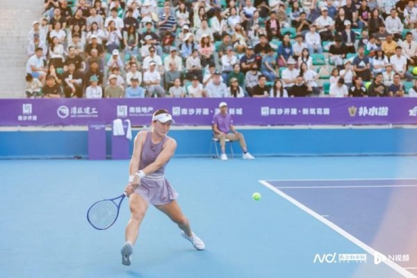 悦倍网 张帅因伤退出广网半决赛，孙璐璐李吉妮会师女单决赛